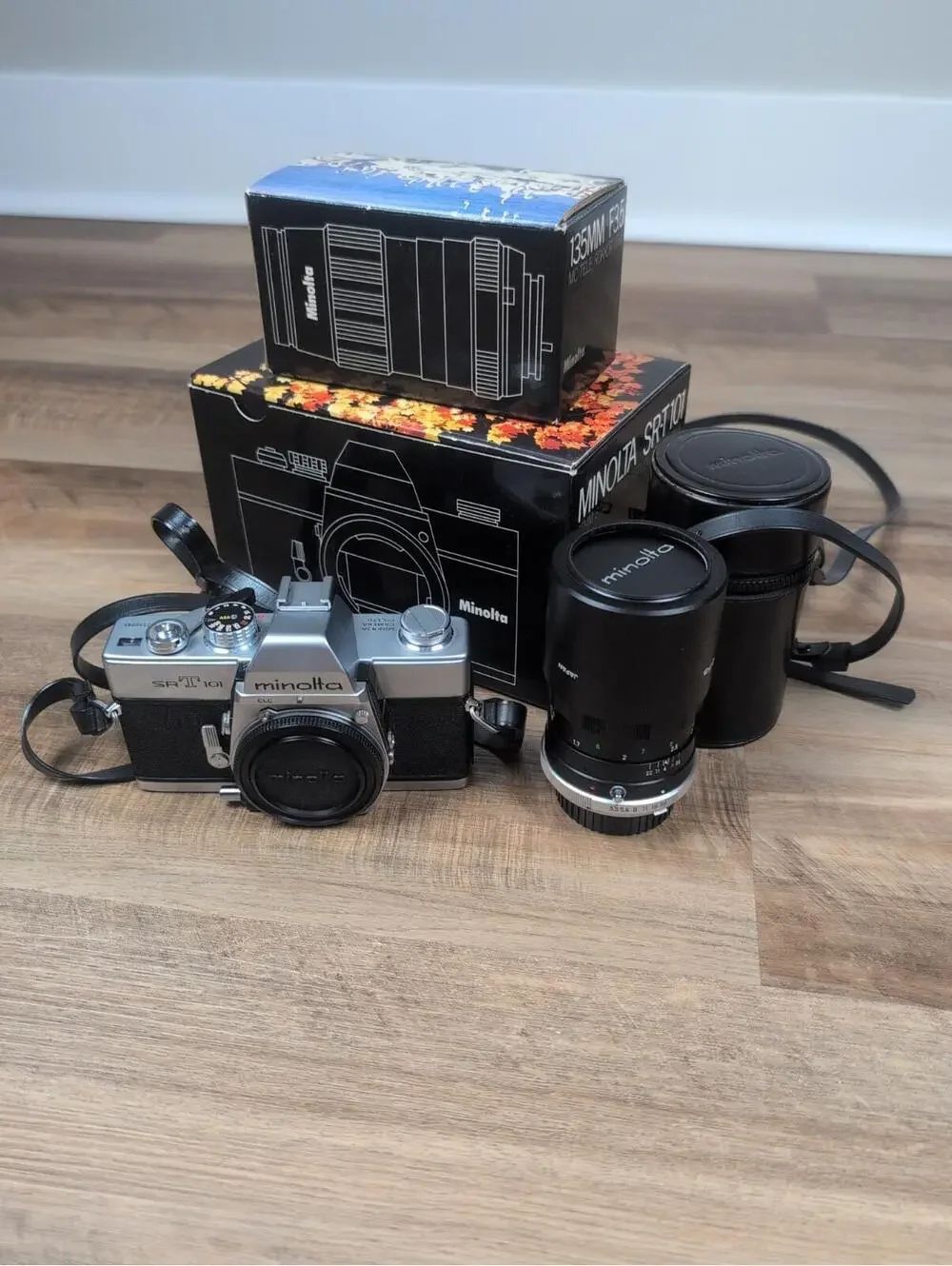 Vintage Minolta SRT 101 35mm Camera w/ MC Tele Rokkor  F135mm 1:3.5 F Lens